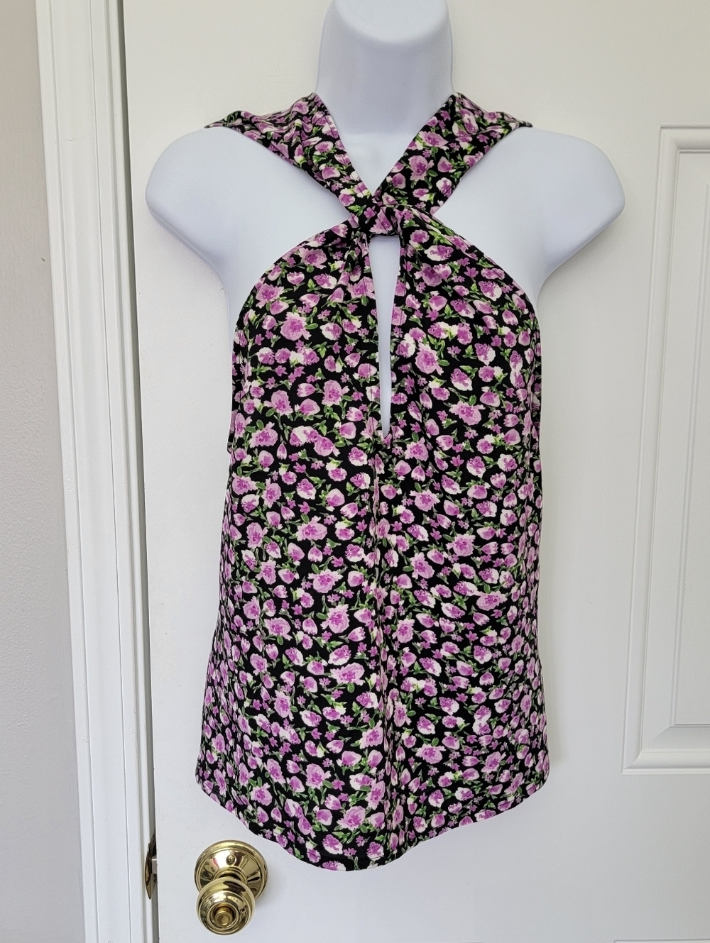 ZARA Halter Top Criss Cross Front Black Pink Dainty Floral Size Small